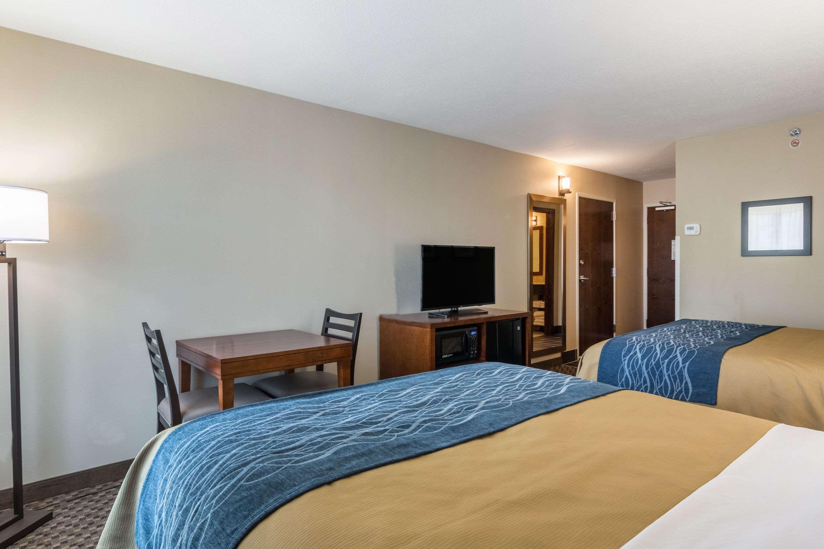 Comfort Inn Edwardsville - St Louis Exterior foto